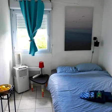 T2 Lumineux Et Piscine *