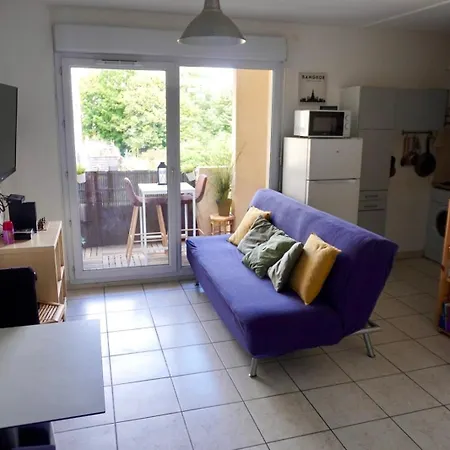 T2 Lumineux Et Piscine *