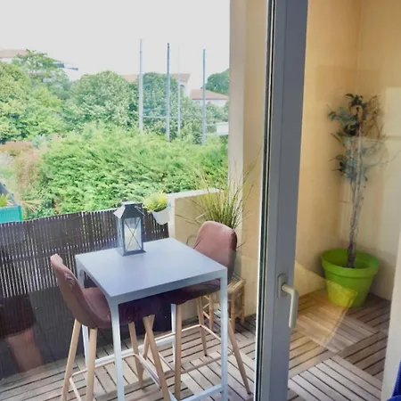 Apartman T2 Lumineux Et Piscine Montpellier